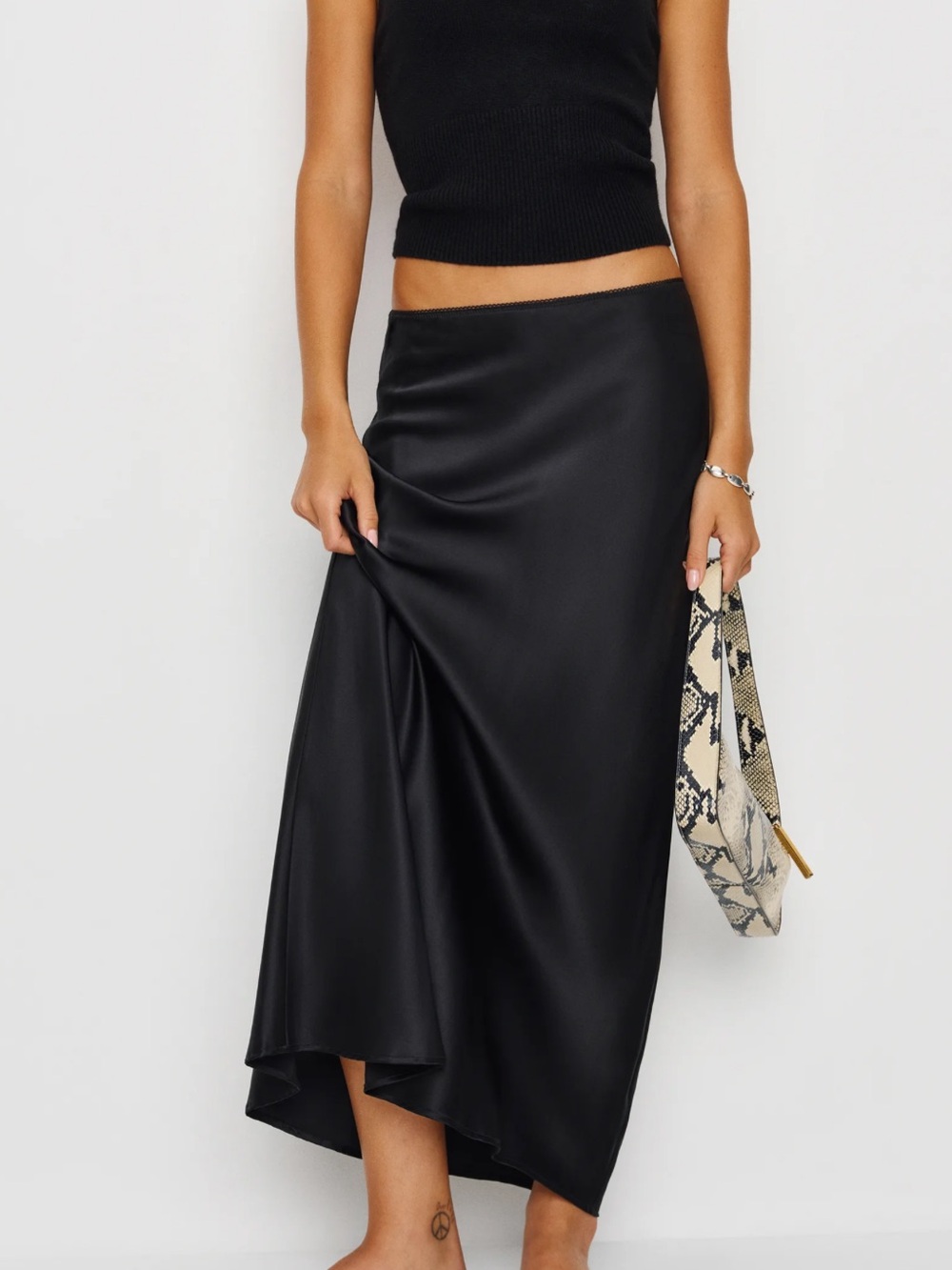 Reformation Layla Silk Skirt - Size 6